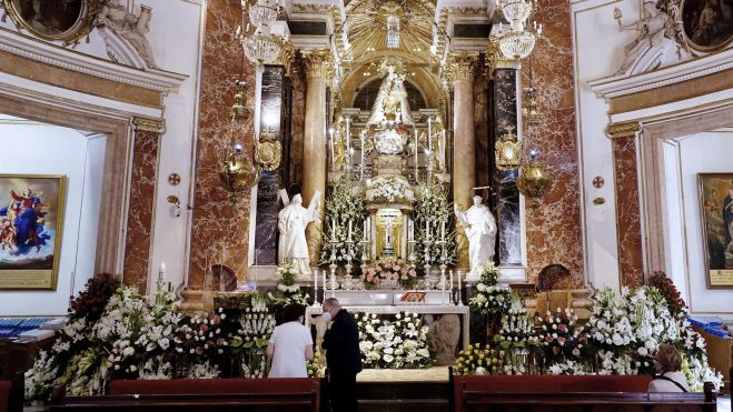  Basílica de la Virgen de los Desamparados de València