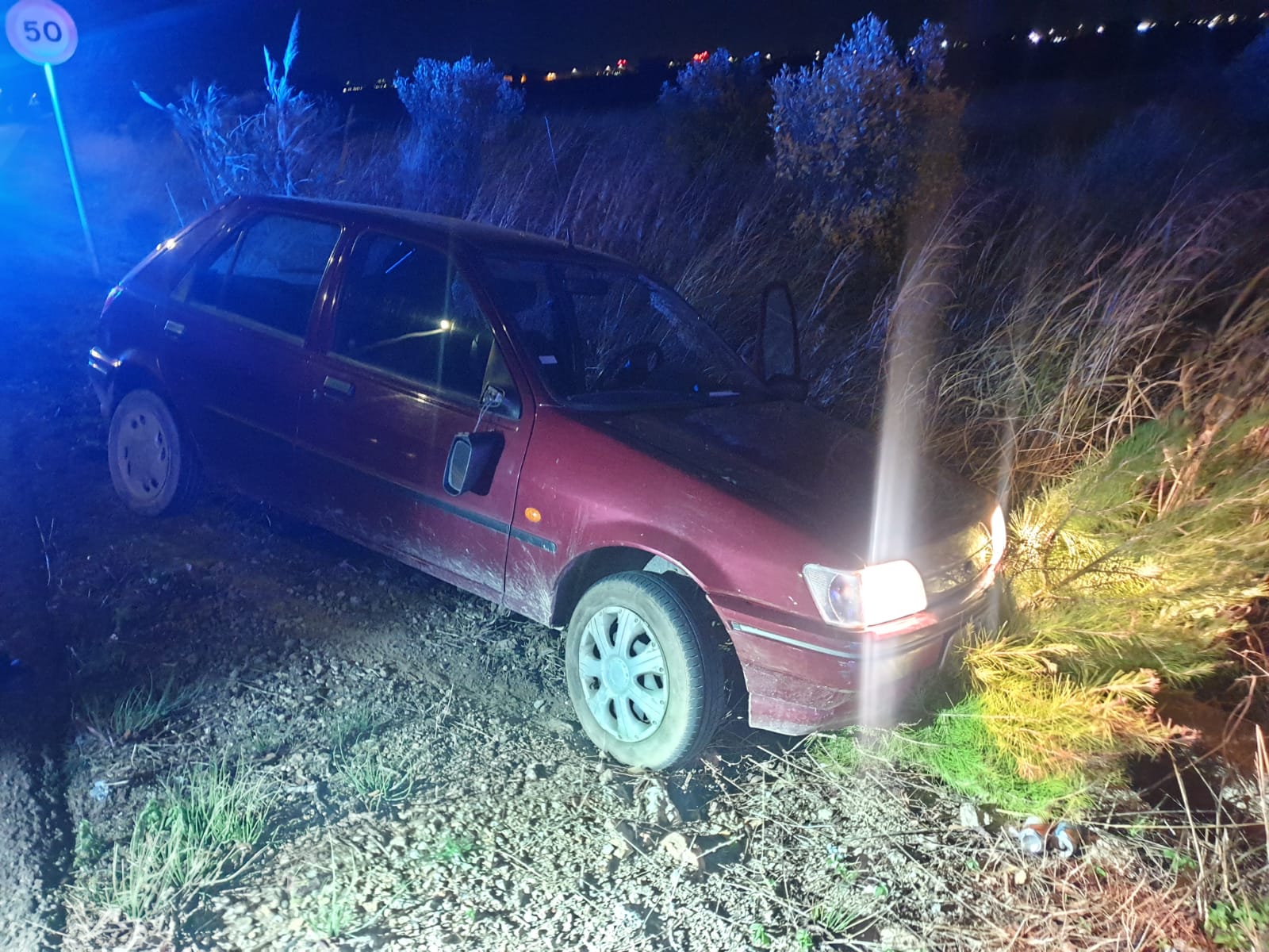 Coche estrellado en Alaquàs