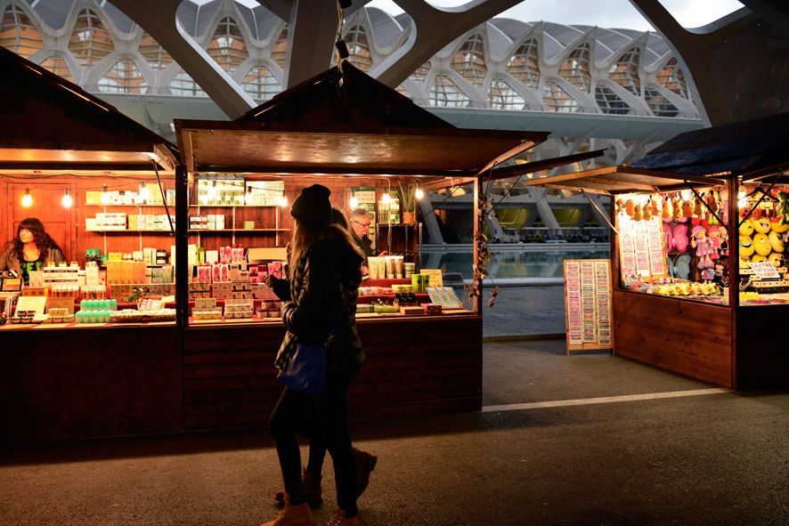 Mercadillo de Navidad en la ciudad de las Artes y las Ciencias