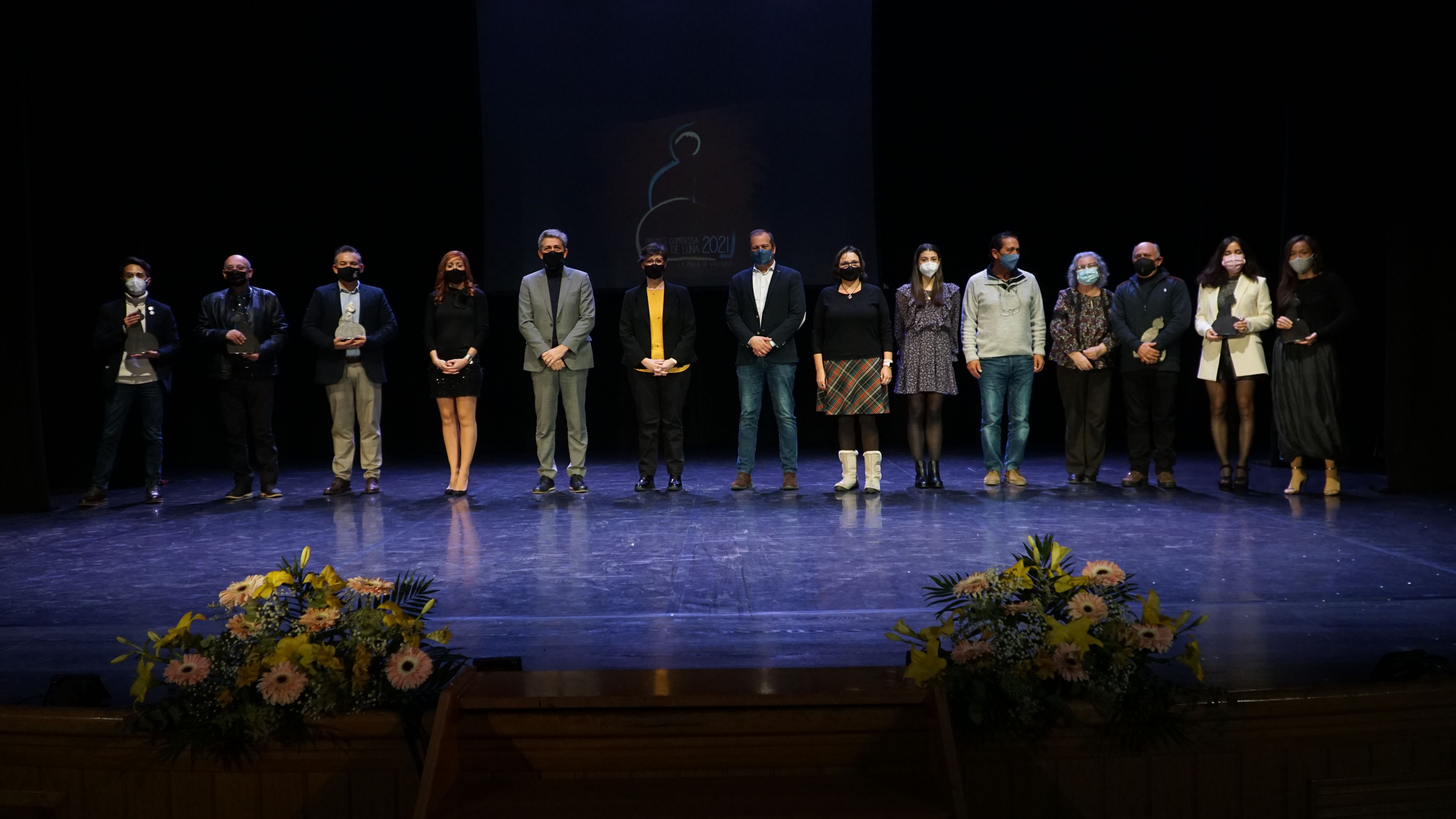 Guardonats durant el lliurament de premis Comtessa Maria de Luna a la Pobla de Vallbona