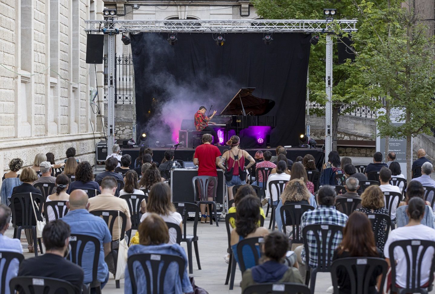 L'IVAM, a una de les seues iniciatives culturals