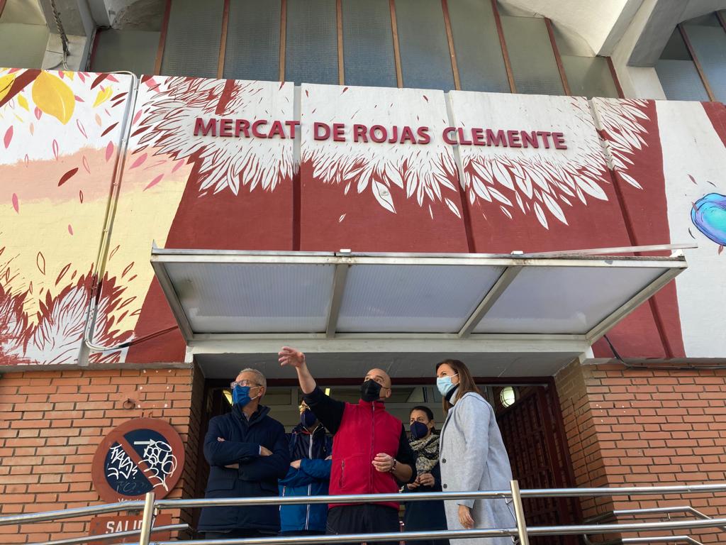 Representantes populares en el Mercat de Rojas Clemente