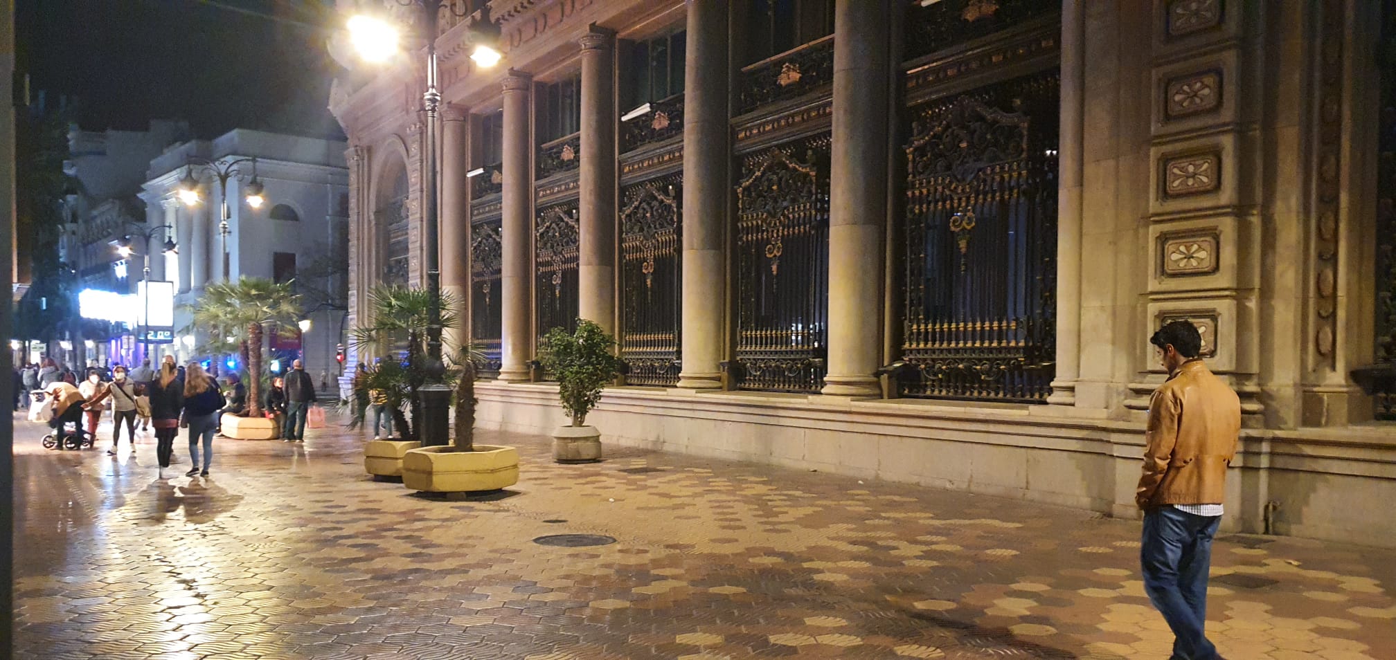 Enllumenat carrer D. Joan Àustria 