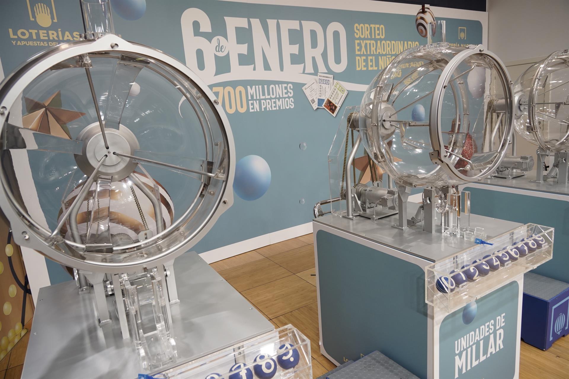 Imagen de archivo de bombos del sorteo de El Niño