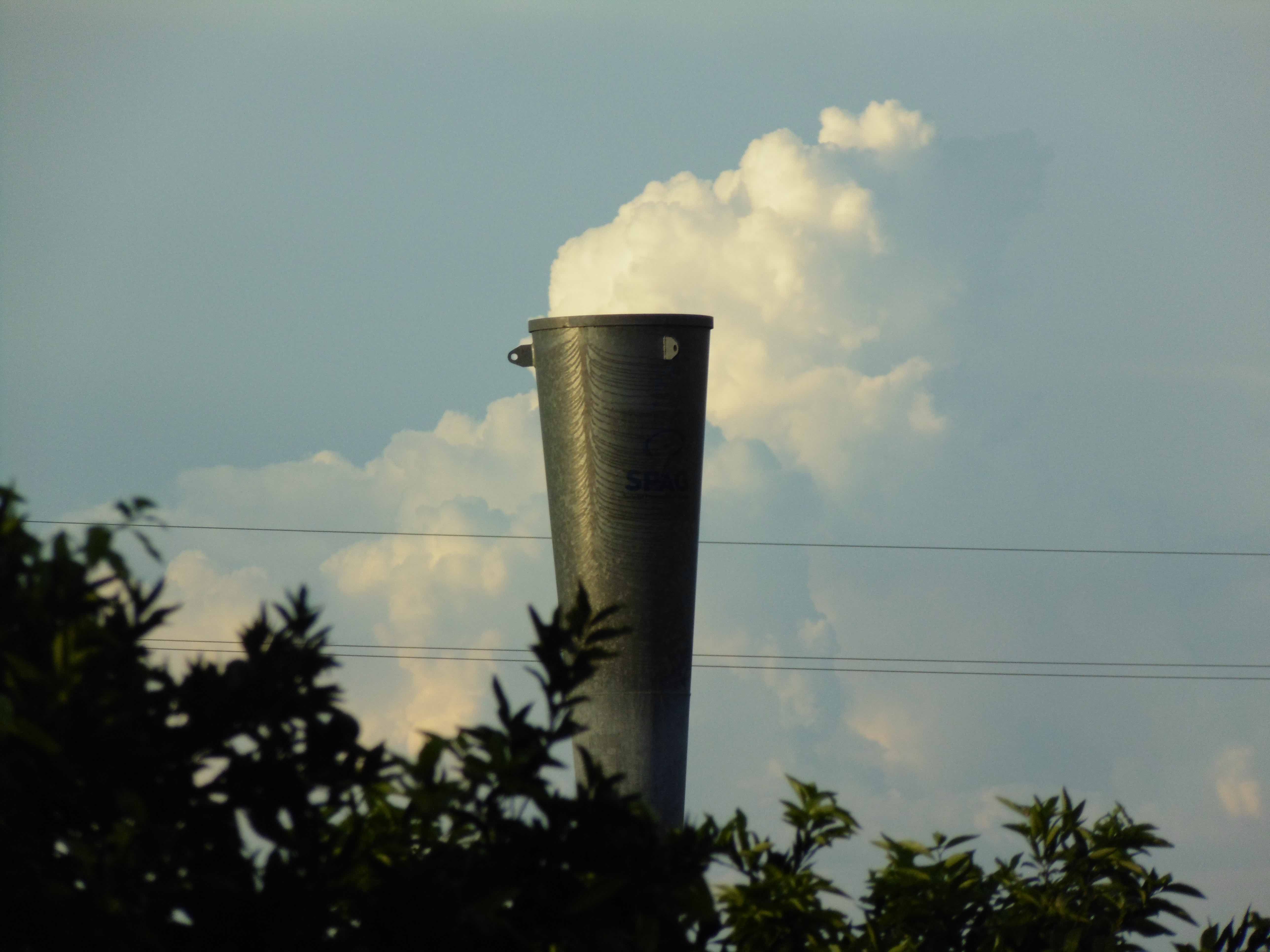 Uno de los cañones sónicos situados en el Maestrat y en la Ribera