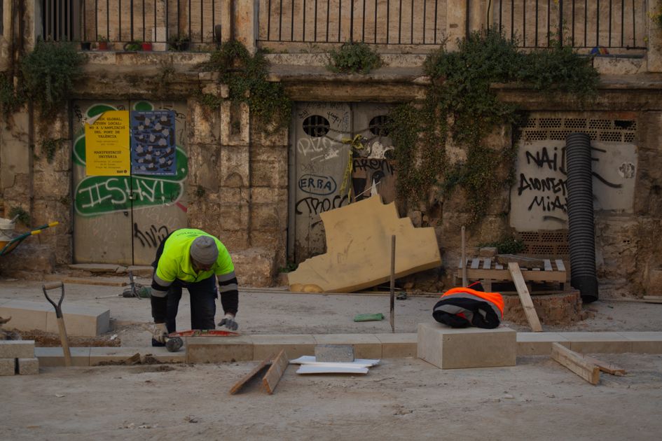 Obras en el entorno de Les Covetes de Sant Joan - Luna Mata