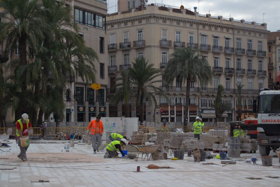 Obras en la plaza de la Reina de Valencia - Luna Mata