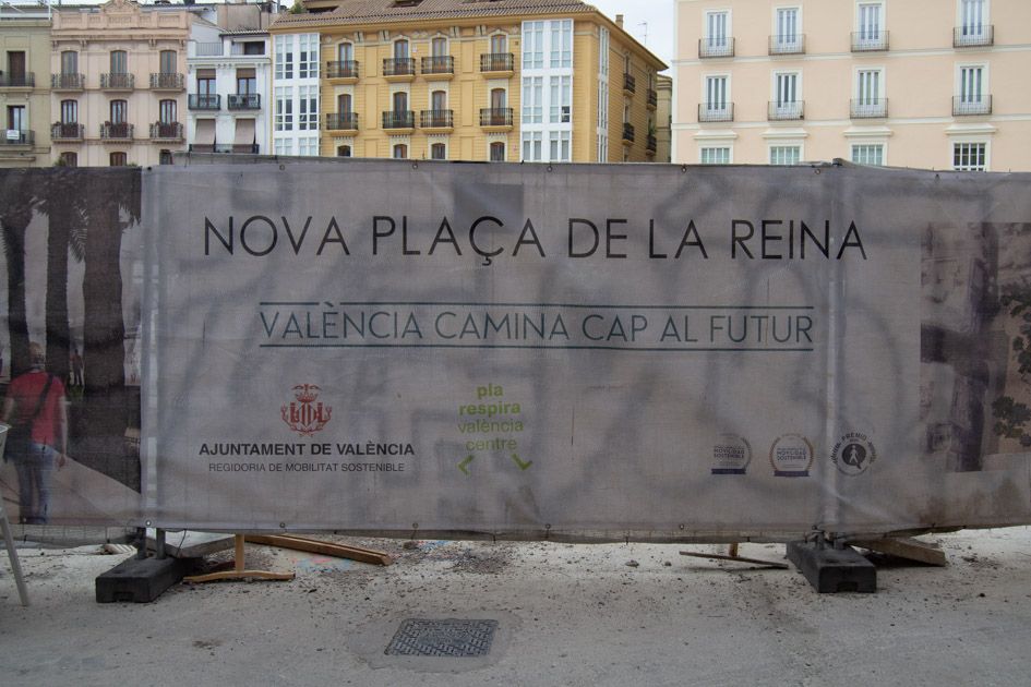 Obras en la plaza de la Reina de Valencia - Luna Mata