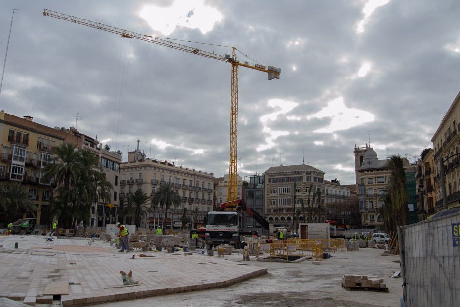 Obras en la plaza de la Reina de Valencia - Luna Mata