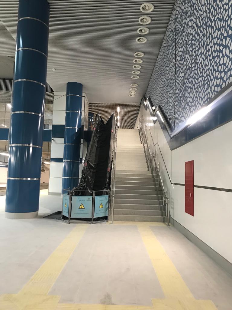 Estación Amado Granell L10