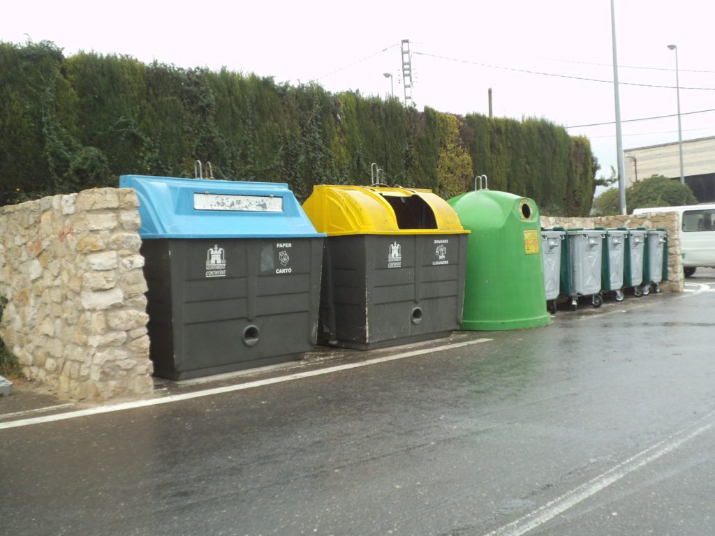 Contenidors de fem d'Ontinyent