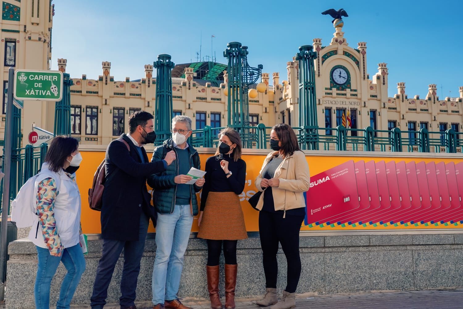 Primer día de la tarjeta SUMA