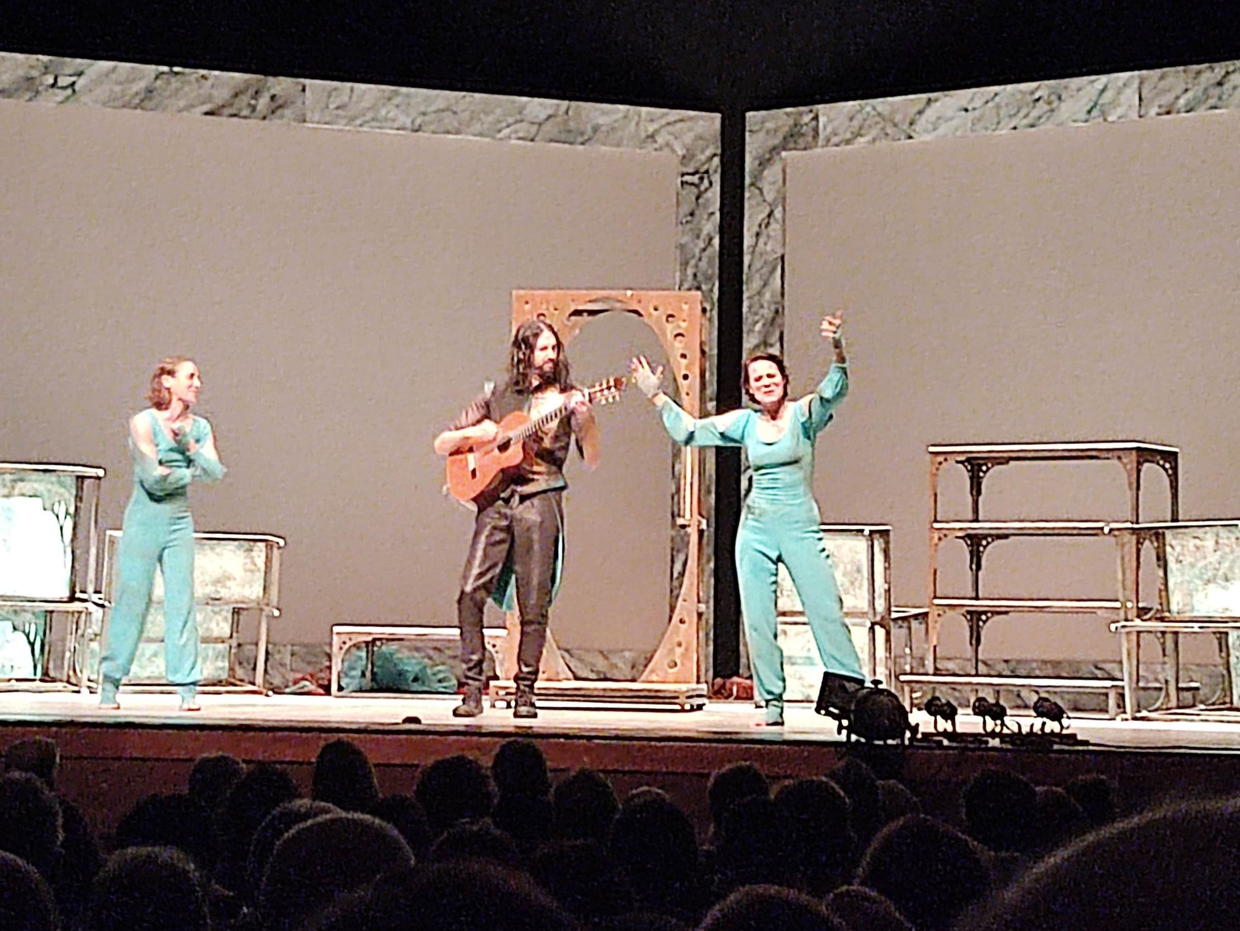 malvivir3aRepresentación de la obra "Malvivir" en Ontinyent