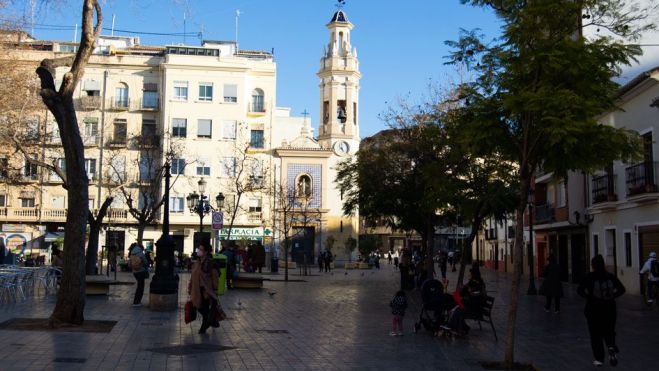 Barri de Patraix - Luna Mata Barri de Patraix - Luna Mata