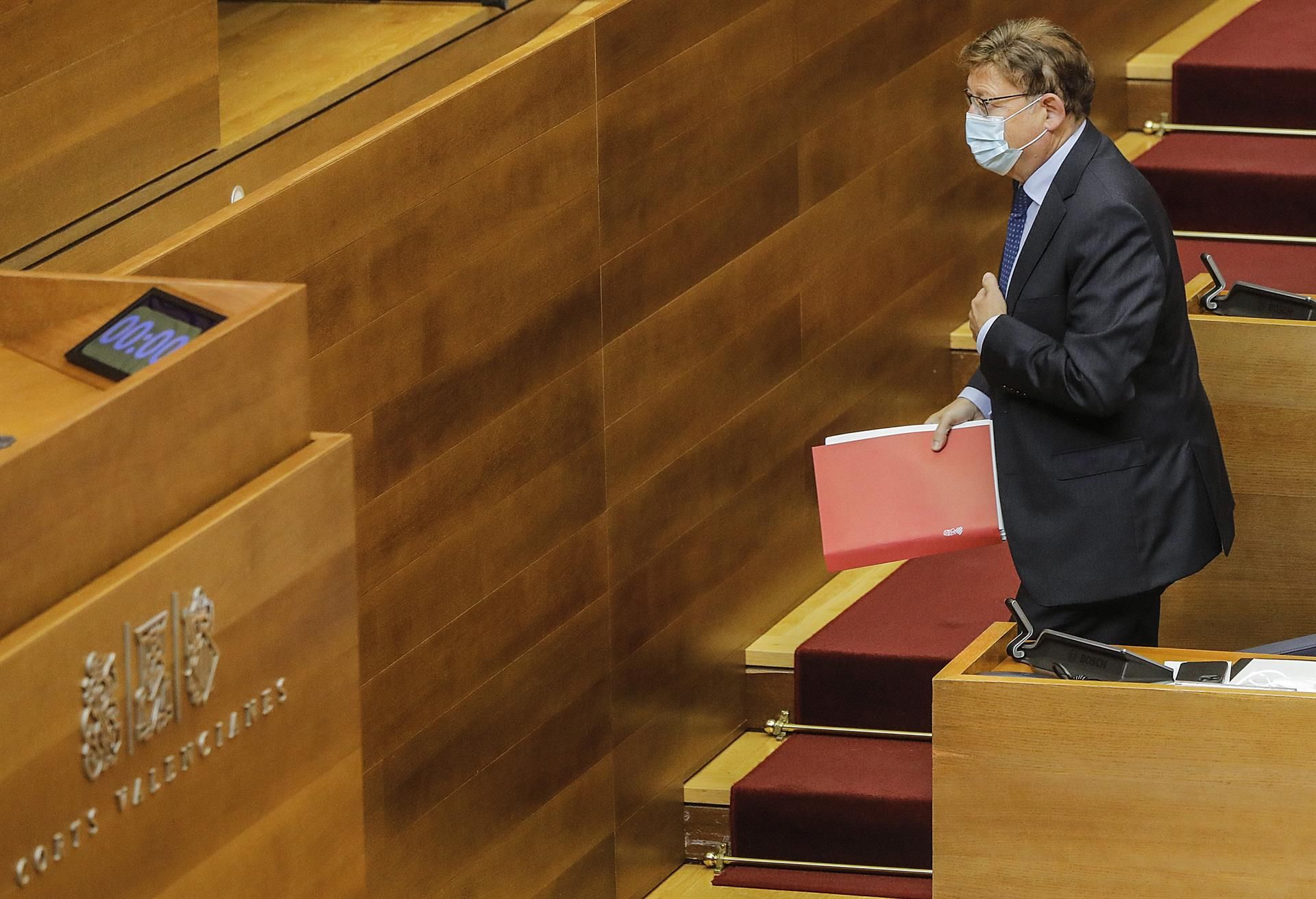 El president de la Generalitat, Ximo Puig, a Les Corts