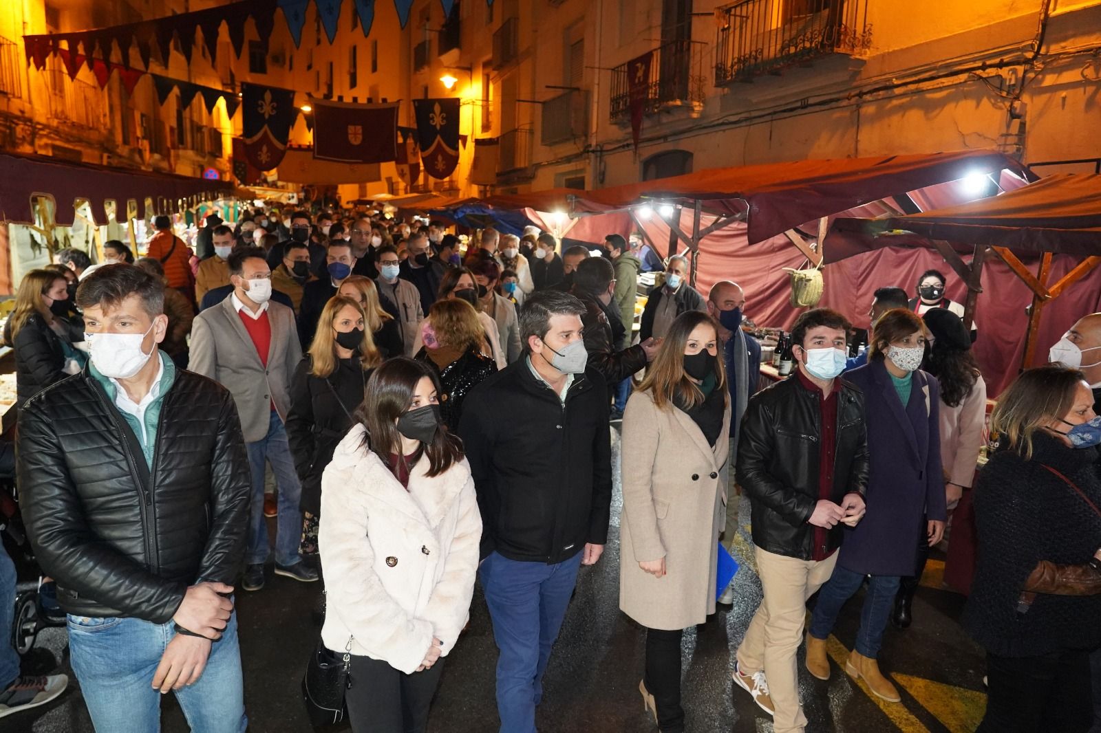 Jorge Rodríguez, junto a las autoridades locales, en la inauguración de Ontinyent Medieval