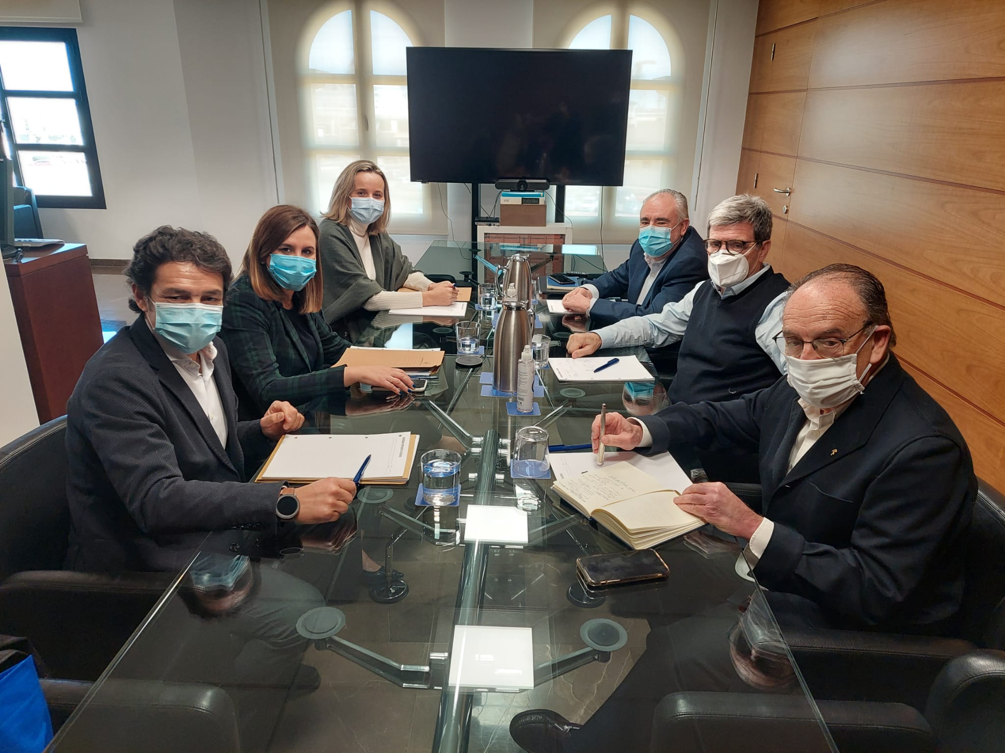 Reunión entre María José Catalá y Aurelio Martínez