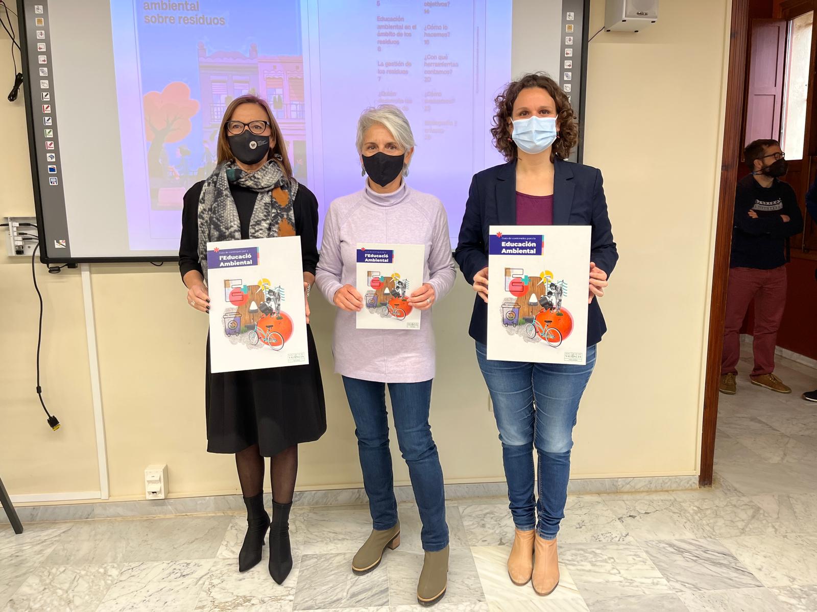 Maria Josep Amigó, Anna Pons y Paula Tuzón