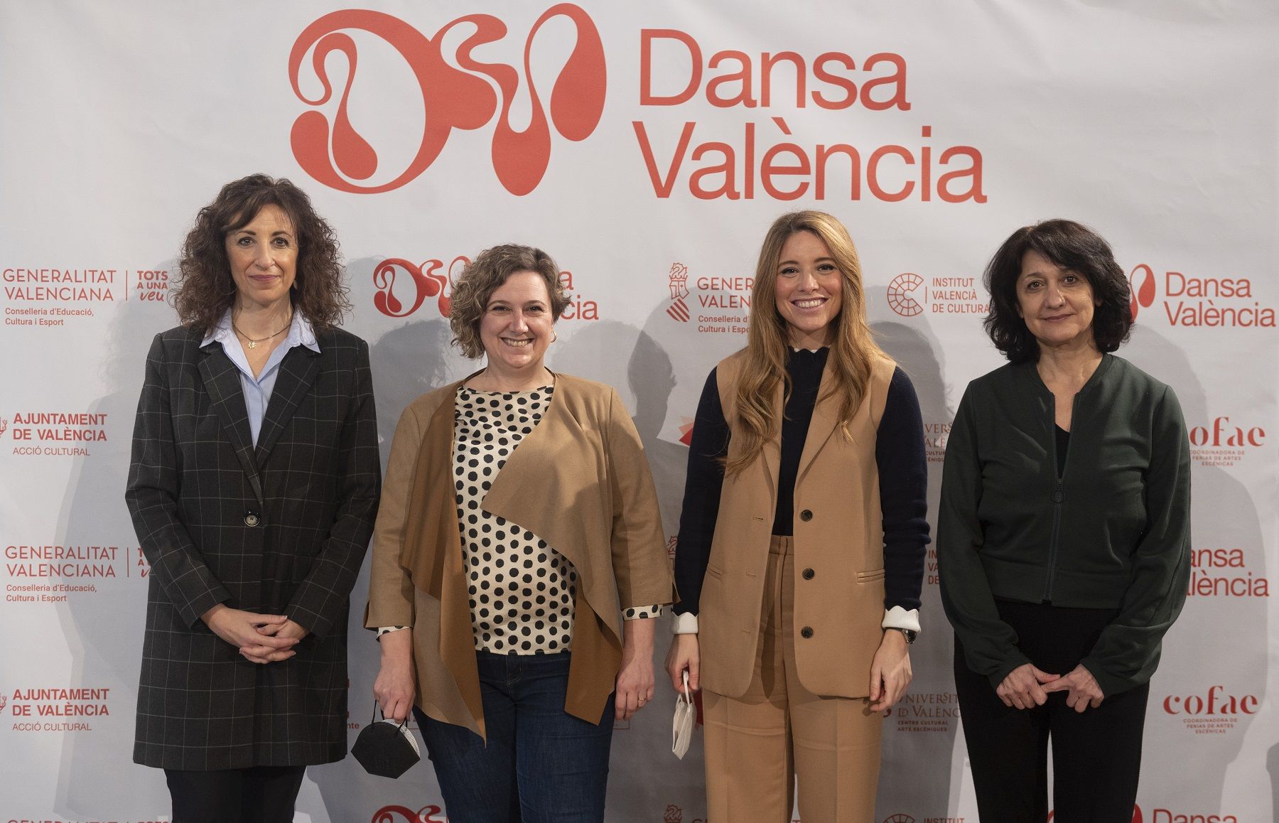 Raquel Tamarit, María José Mora, Maite Ibáñez y Marylène Albentosa