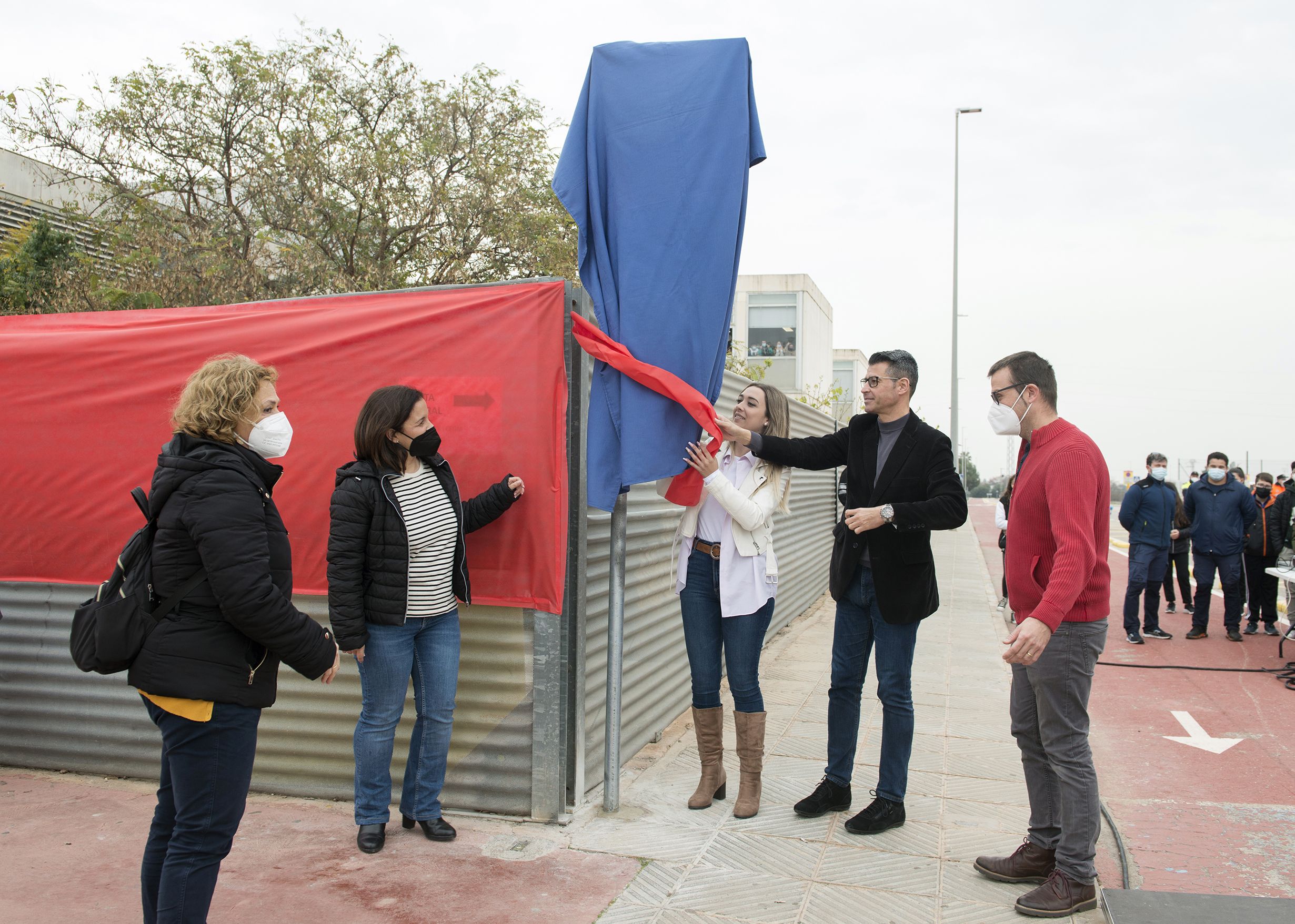 Inauguración de la calle Mestra Sicluna 