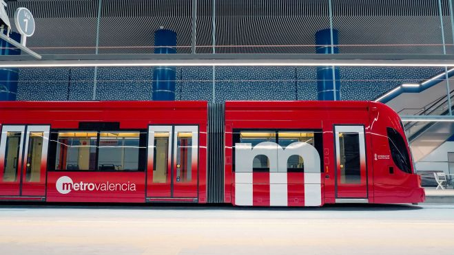 Vagón de la L10 de Metrovalencia / Foto: @ArcadiSD