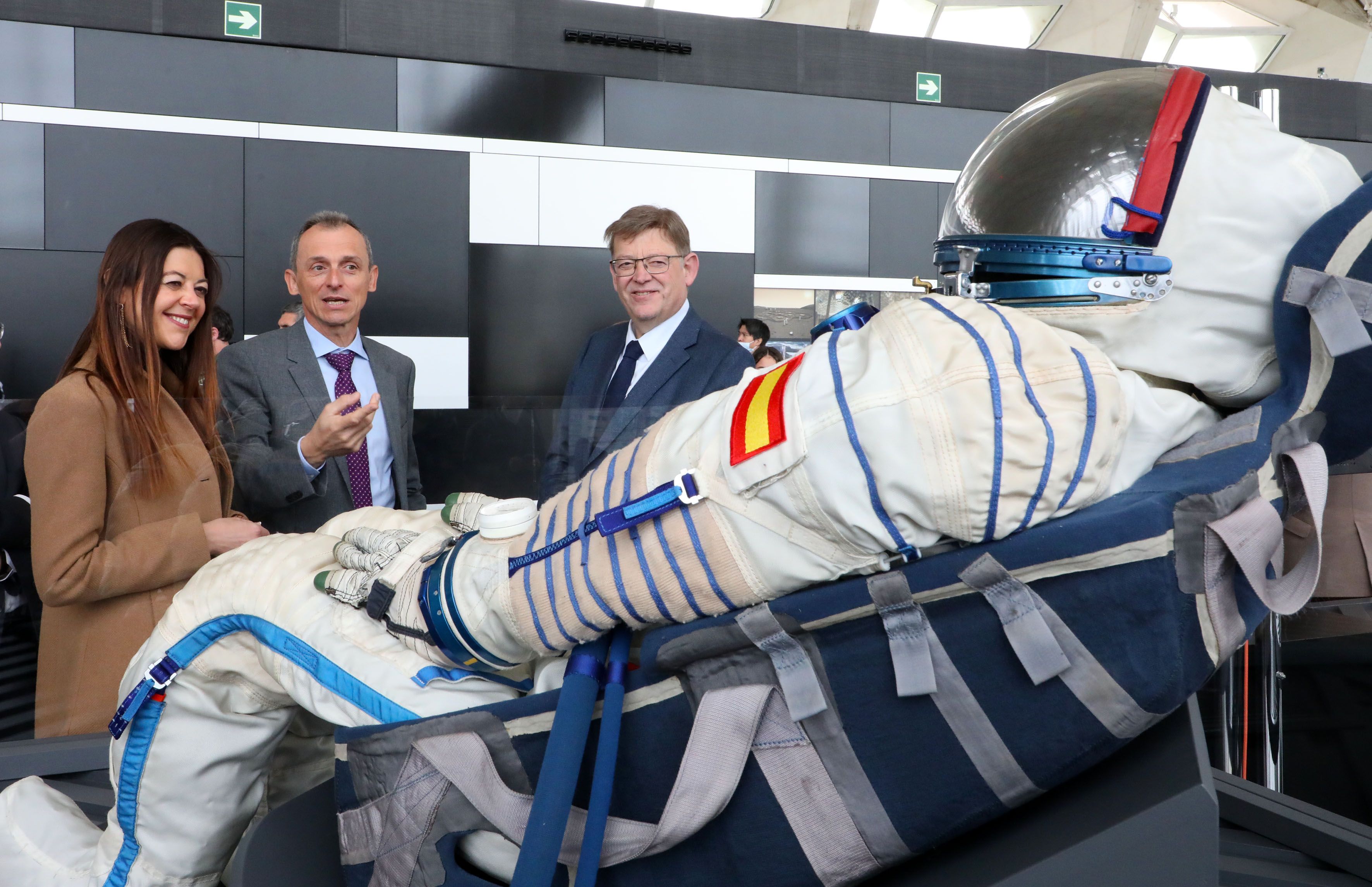 Carolina Pascual, Pedro Duque i Ximo Puig