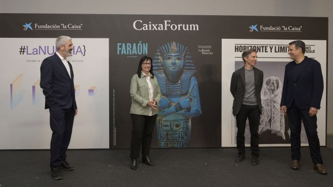 Ignasi Miró, Elisa Durán, Álvaro Borrás y Xavier Bertolín durante la presentación de CaixaForum València
