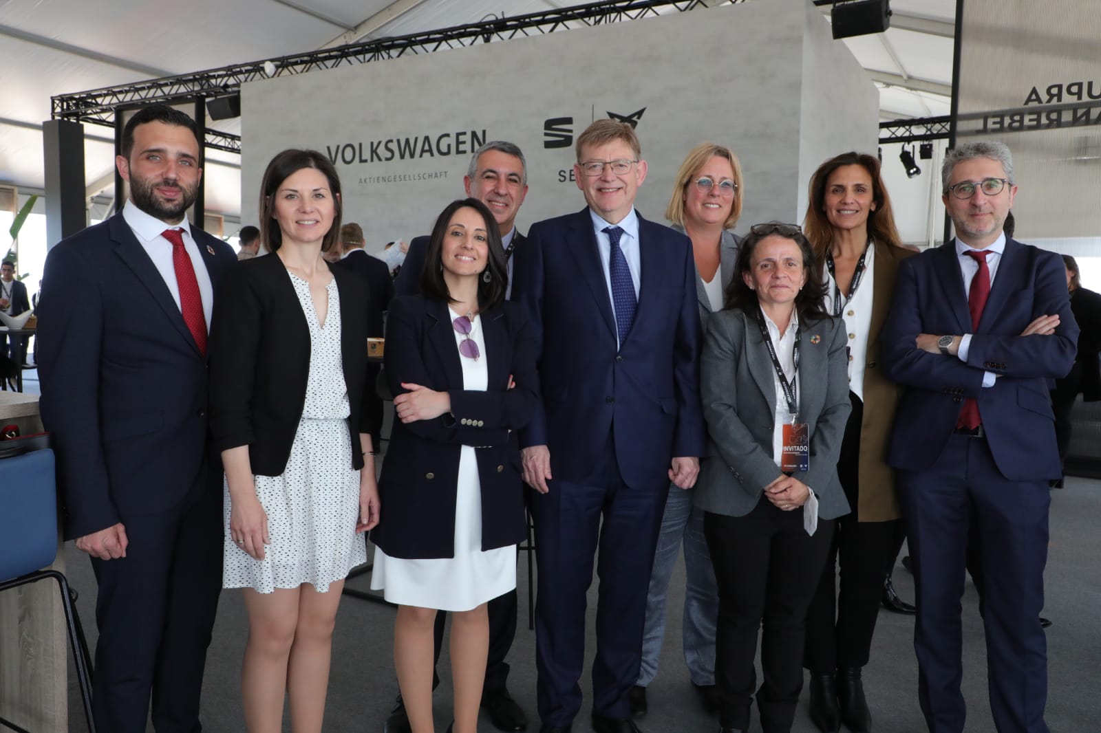 Arcadi España, Cristina Salazar, Teresa Ventura, María José Mira, Ximo Puig, Vicente García Nebot, Rebeca Torró, Mari Parra i Darío Moreno