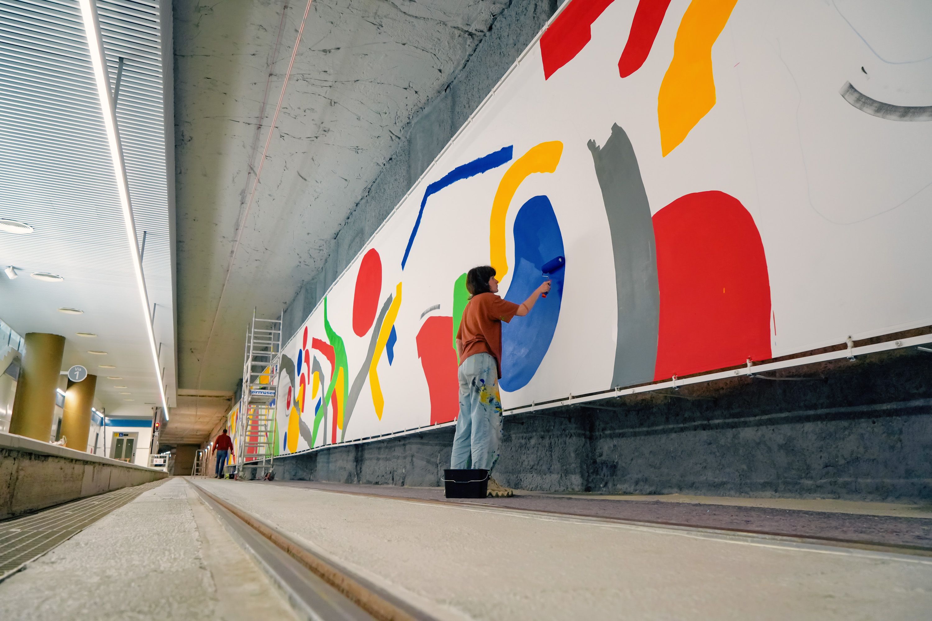 Mural en la estación de Russafa de la L10 de Metrovalencia