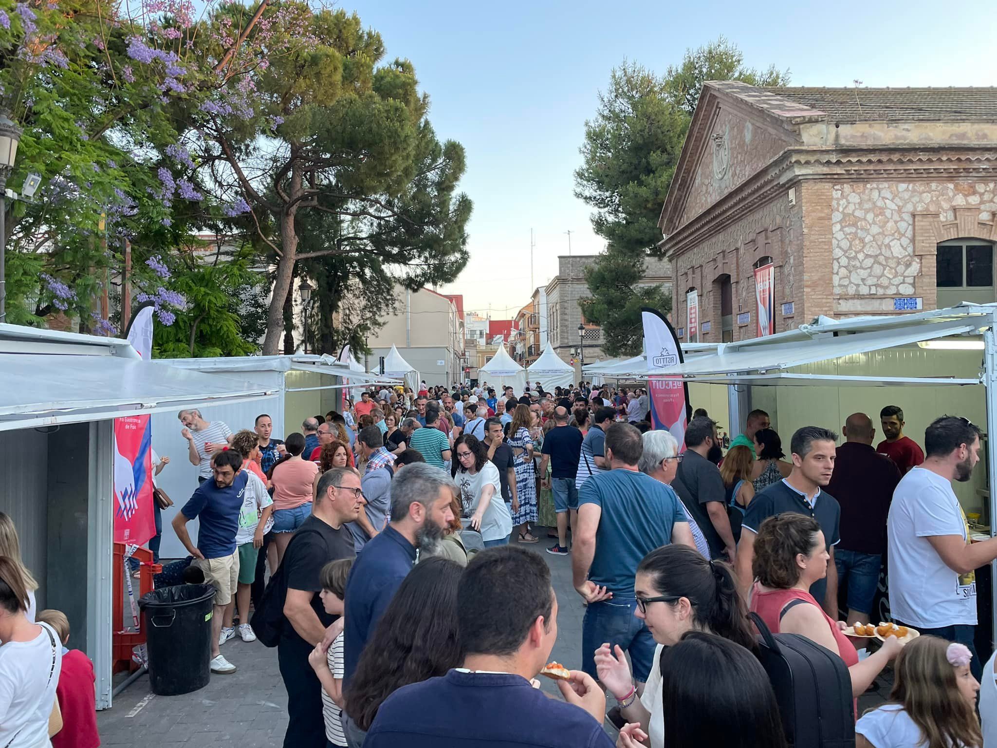 Centenares de asistentes a las ferias de Foios