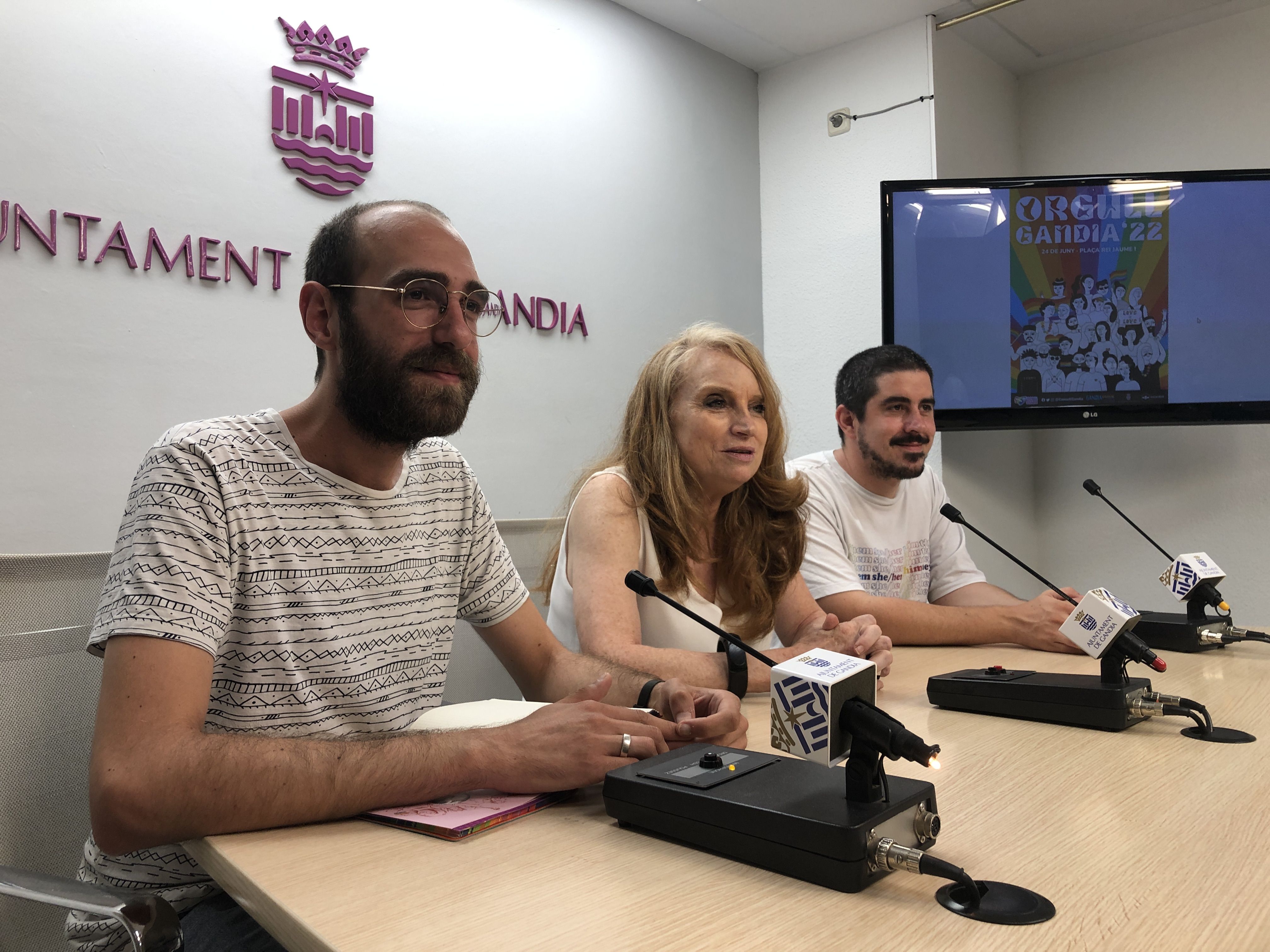 Juana Navarro, Carlos Pajuelo i Hector Juan Bofí