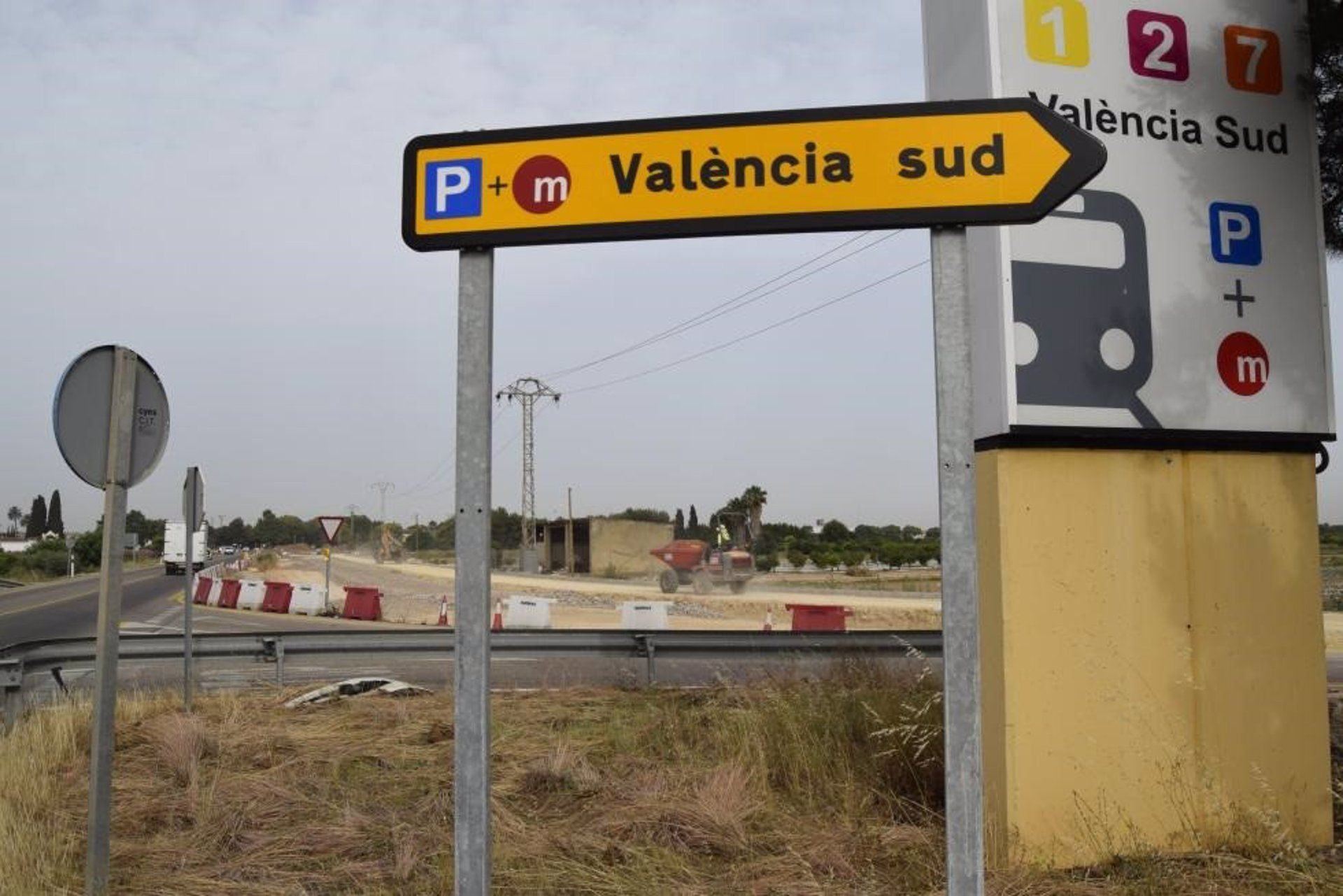 Acceso a la estación de València Sud de Metrovalencia