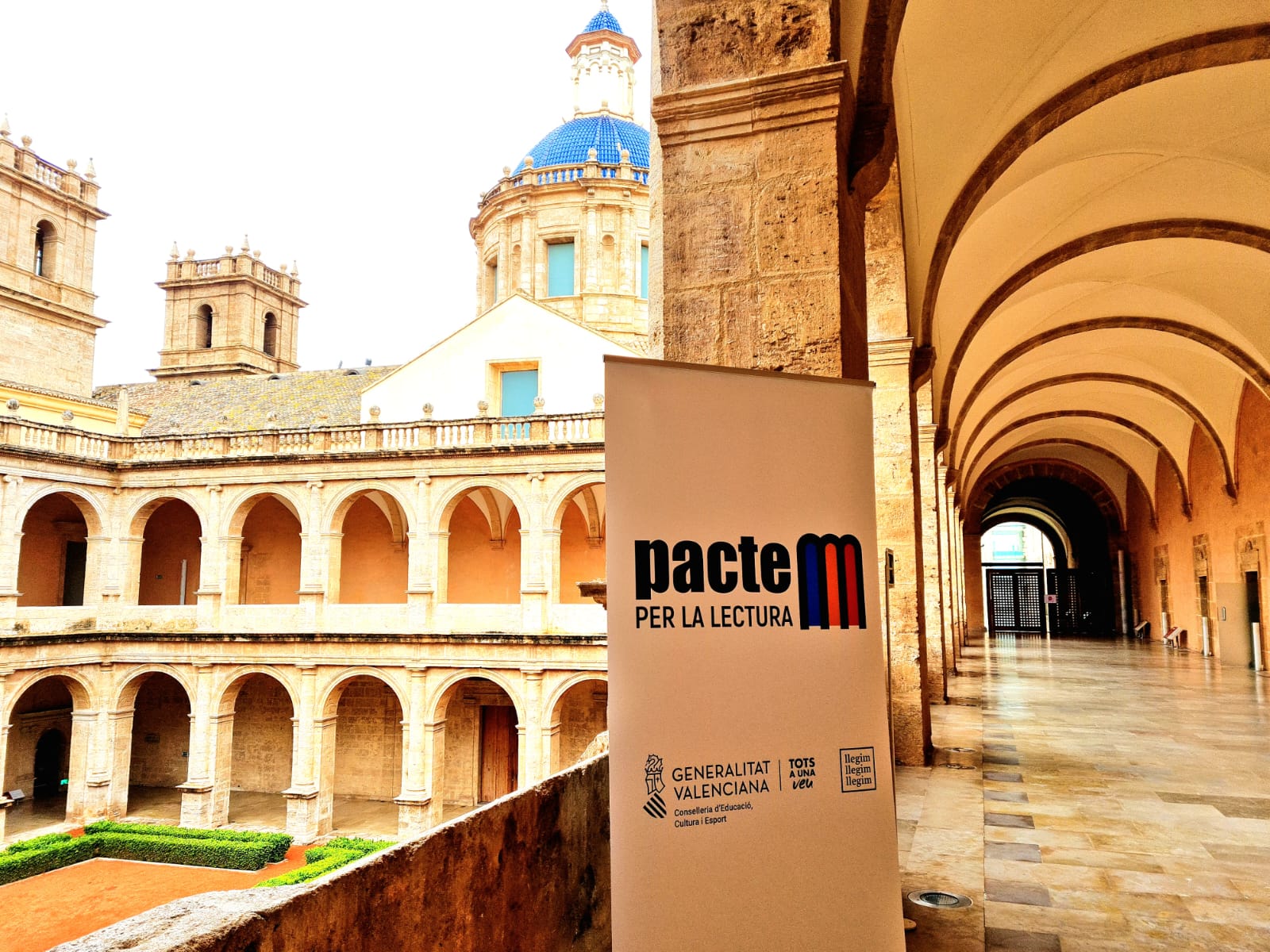 Un total de 176 entidades se adhieren al Pacte per la lectura en un mes