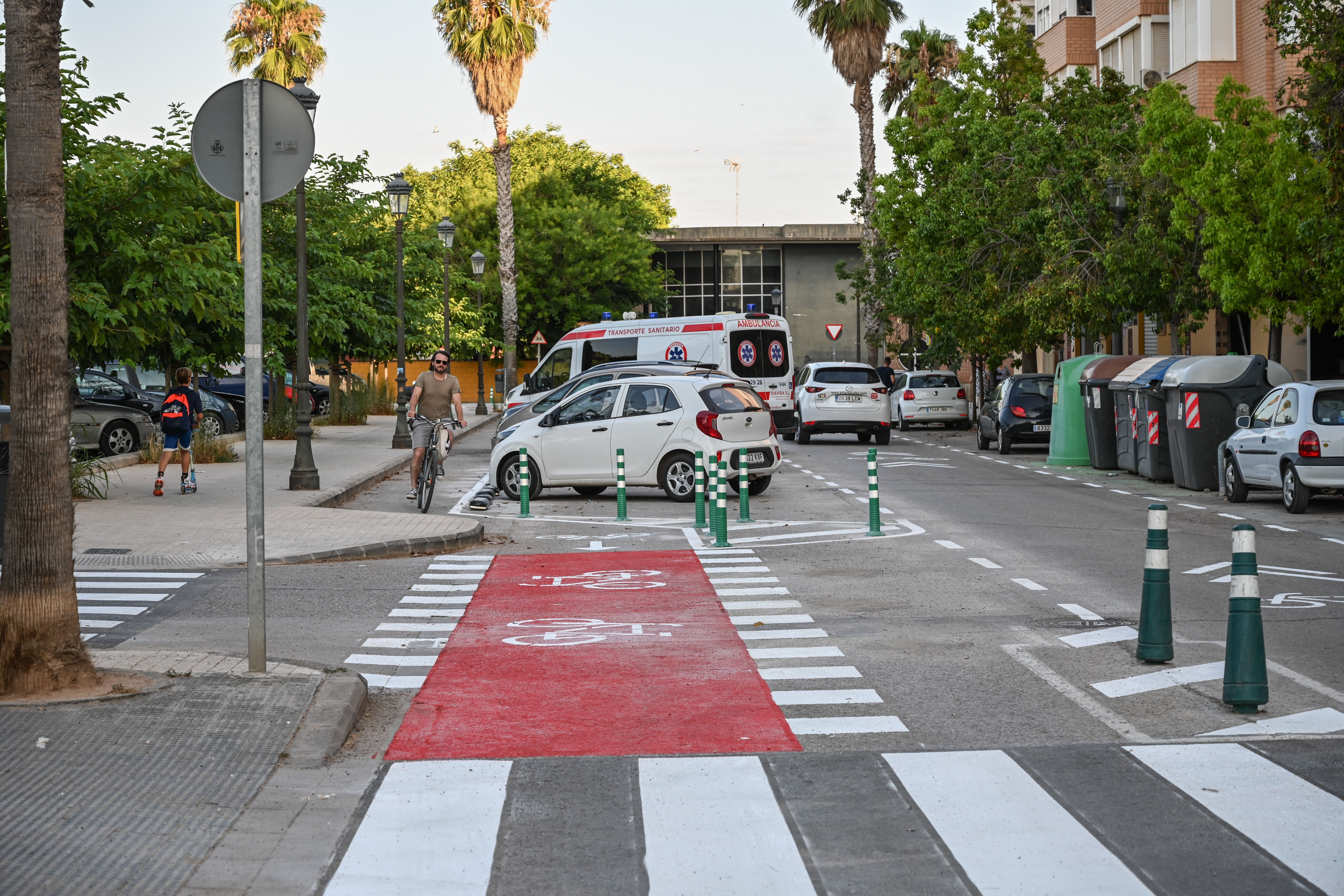 Nova ordenació pacífica al carrer Salvador Perles