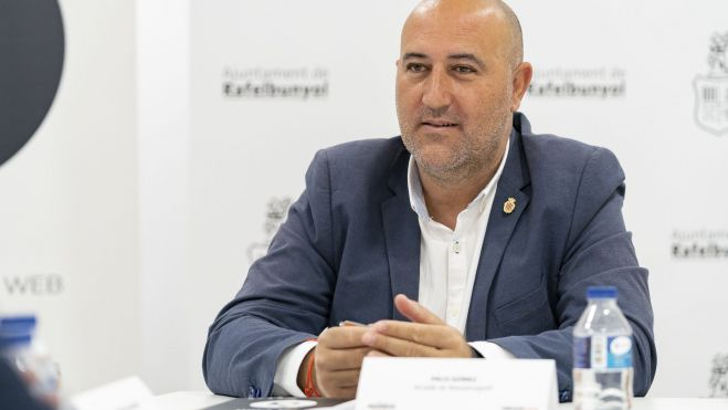 Paco Gómez en el Fòrum de proximitat 'La cooperació intermunicipal entre Rafelbunyol, Massamagrell i Museros' (Xisco Navarro)