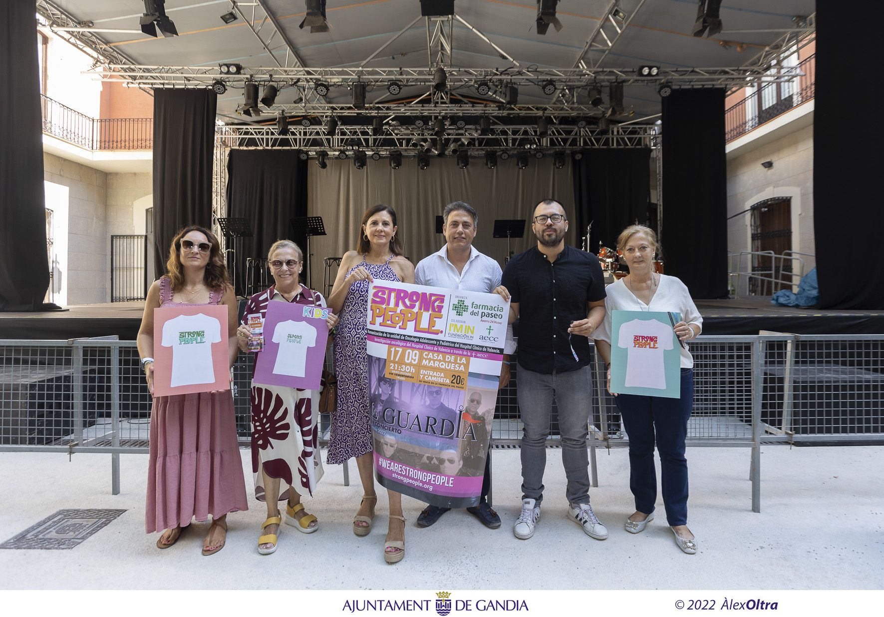 Presentació del concert solidari Strong People a Gandia