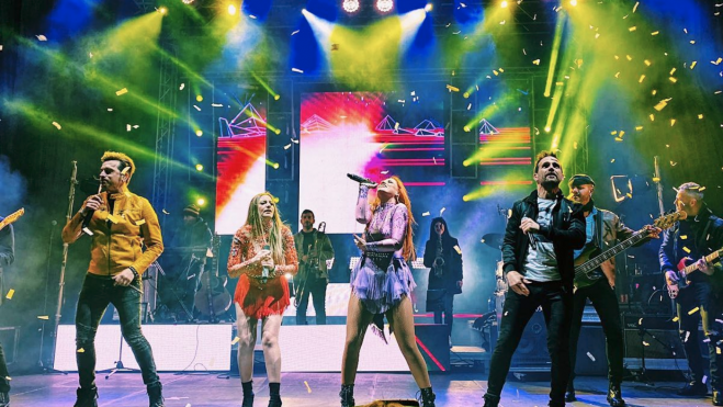 Una actuación de la orquesta Montecarlo Una actuación de la orquesta Montecarlo