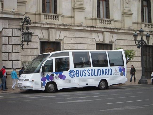 Bus solidari