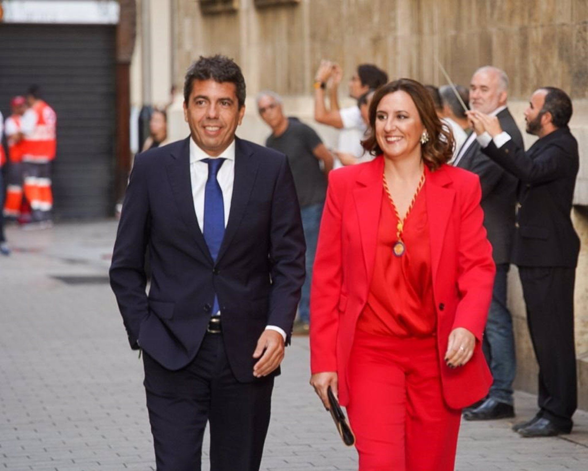 Mazón i Catalá en les Altes Distincions del 9 d'Octubre.