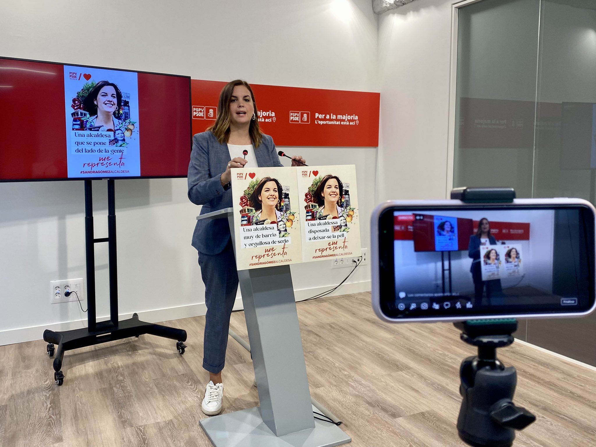 Sandra Gómez durante la presentación de la campaña #MeRepresenta a l'alcaldia de València