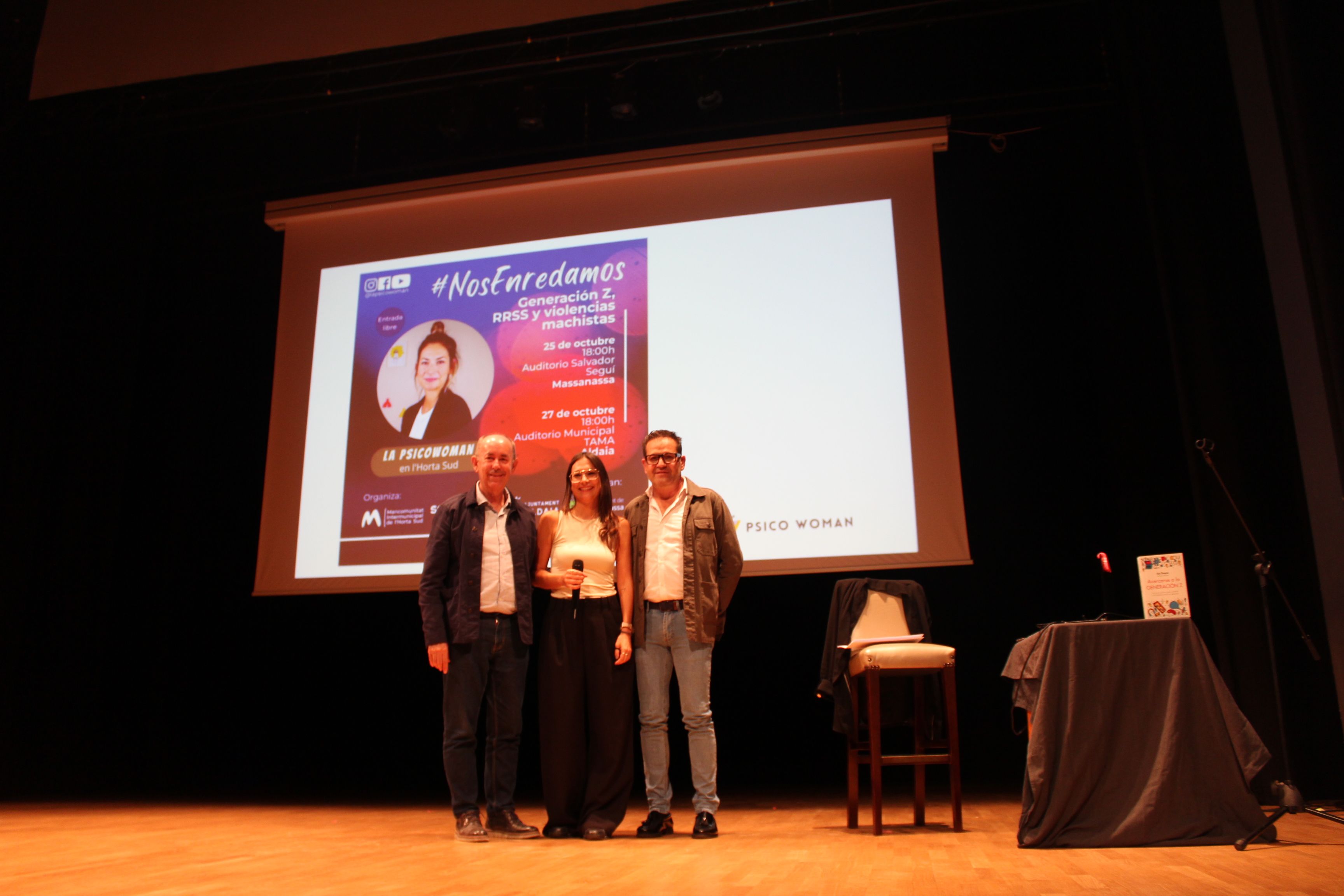 La Mancomunitat de l'Horta Sud en la xarrada de "La Psico Woman" a l'Auditori Salvador Seguí de Massanassa