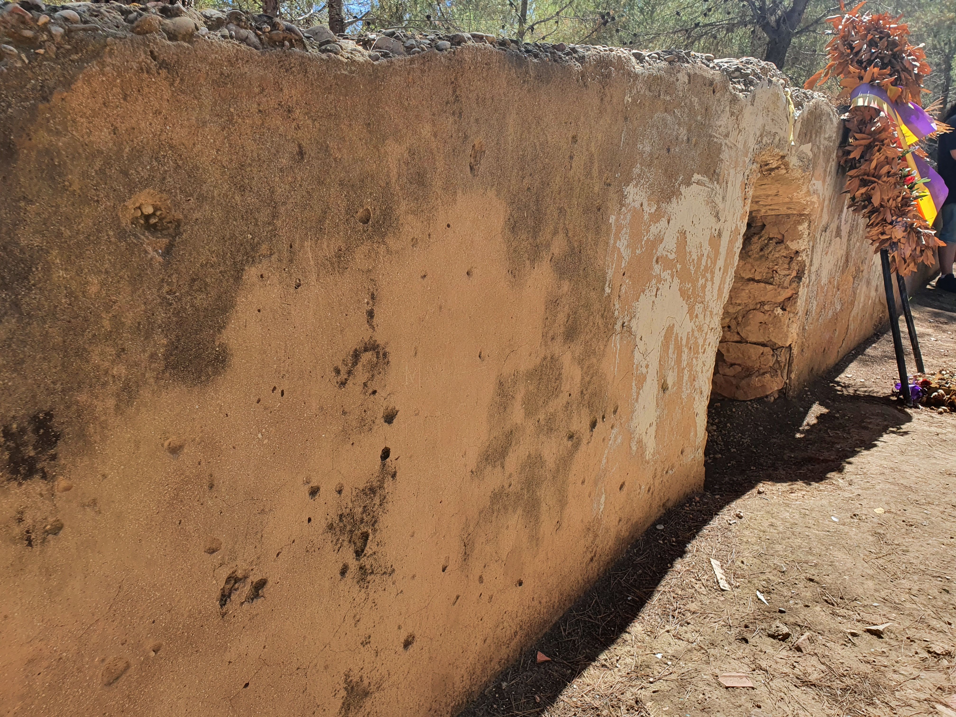 El paredón de El Terrer de Paterna