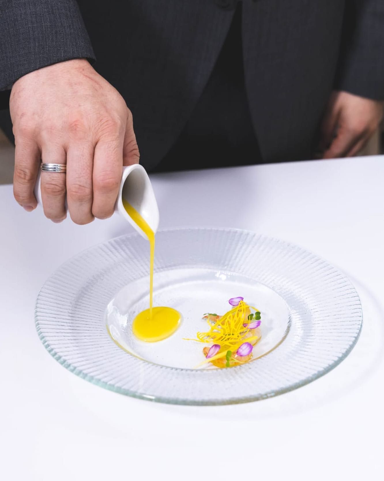 Plat a la calor de la cera de mel del restaurant Lienzo (Imatge de Restaurante Lienzo)