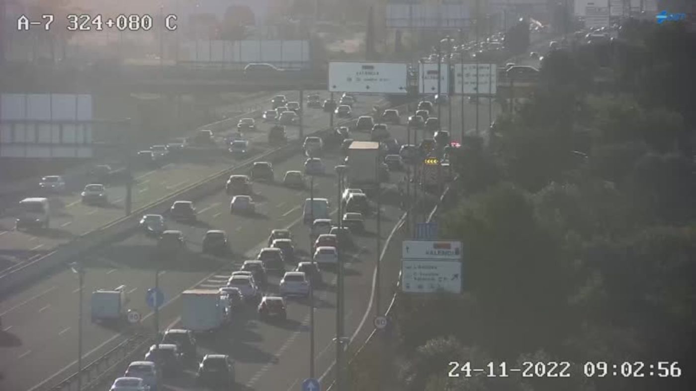 Colas en la pista de Ademuz