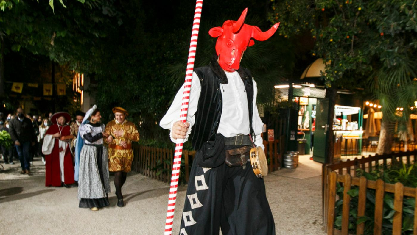 Mercado gastronómico, dentro de la Fira Borgiana de Gandia. Imagen de visitgandia.com