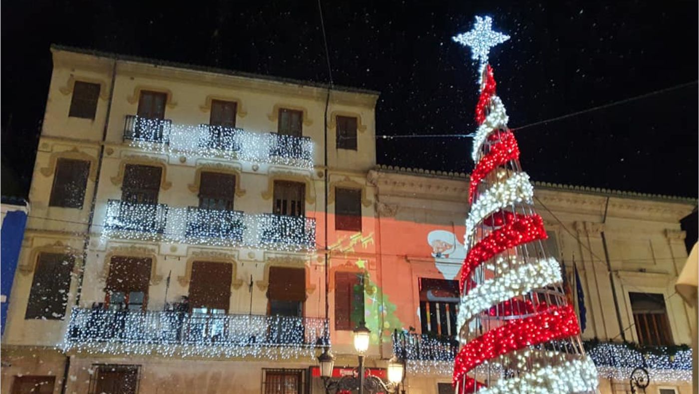 Árbol y luces de Navidad de Sueca
