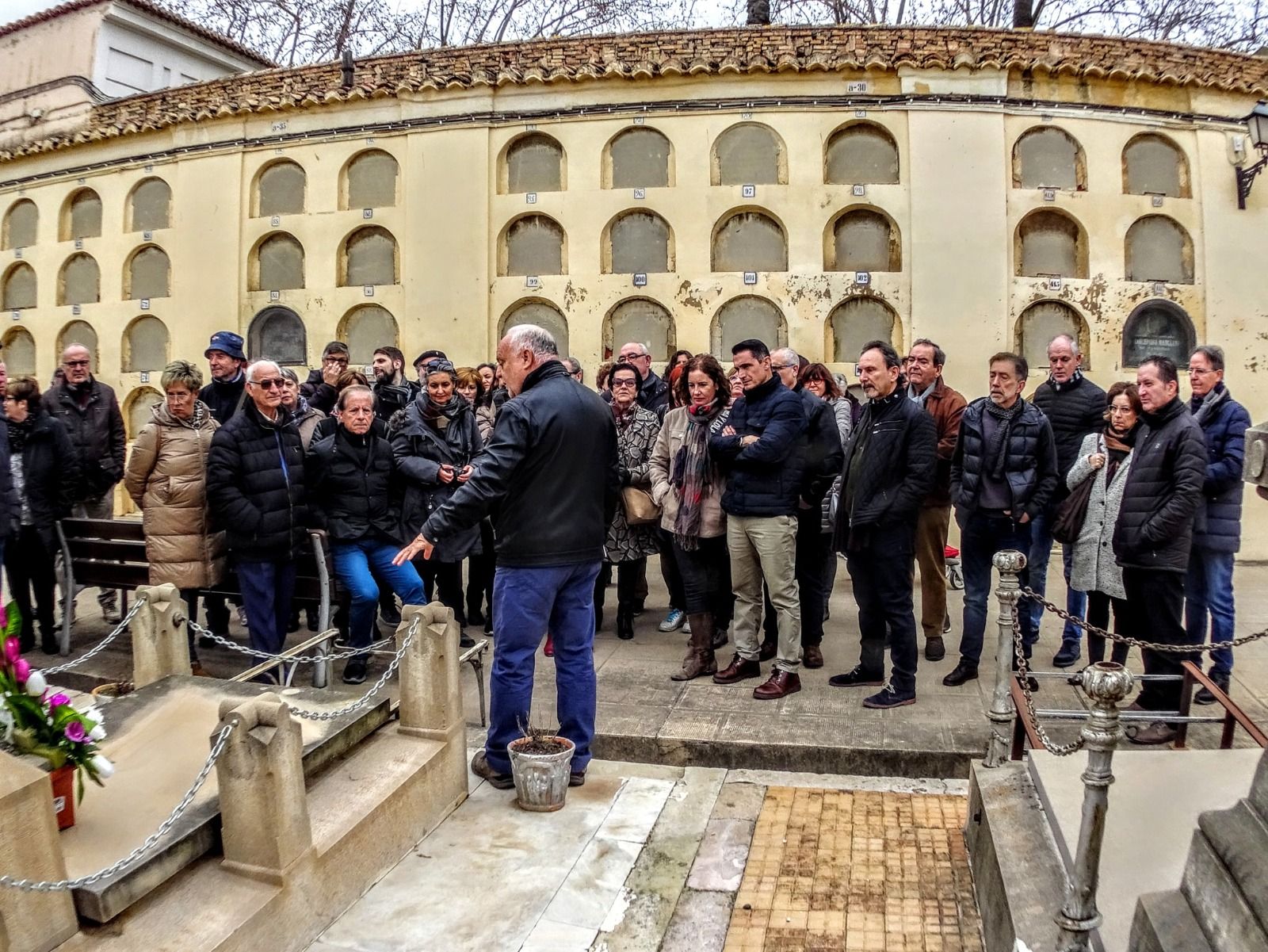 Participantes en una de las visitas del Museo del Silencio