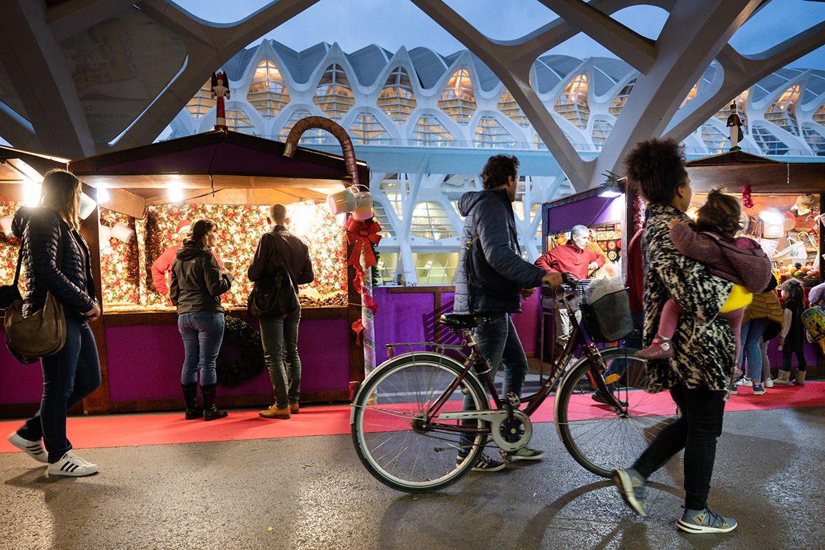 Mercado de Navidad de la Ciutat de les Arts de València