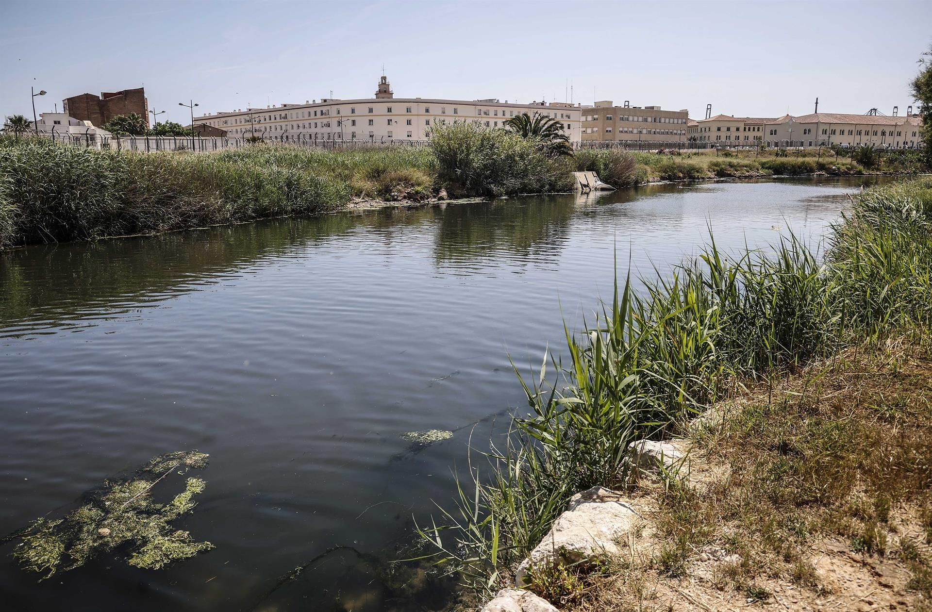 Imagen de los terrenos del futuro parque de Desembocadura de València