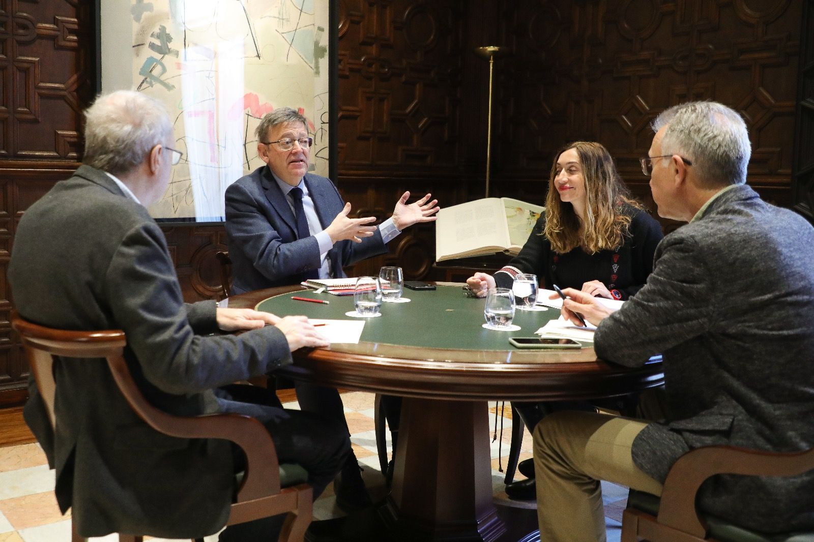 Reunión en el Palau de la Generalitat sobre el trasvase del Tajo-Segura